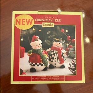 NWT Spode Holiday Christmas Tree Snowman Salt & Pepper Shakers